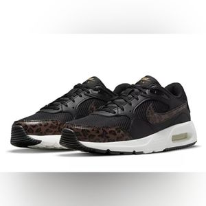 NIKE WOMENS AIR MAX SC SNEAKER